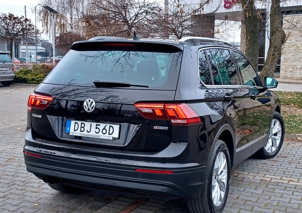 Volkswagen Tiguan cena 97900 przebieg: 153000, rok produkcji 2019 z Gołańcz małe 742